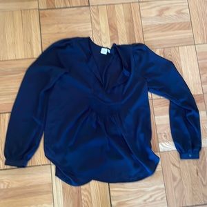 Blue Flowy Gap Shirt